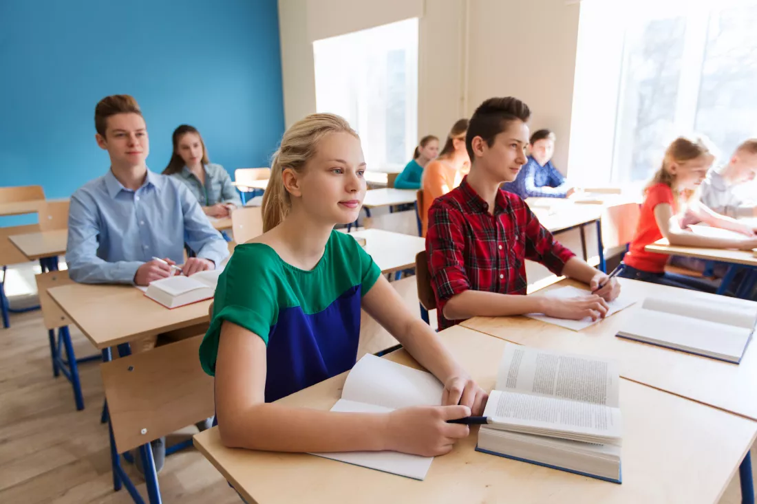 education-learning-people-concept-group-students-with-books-school-lesson